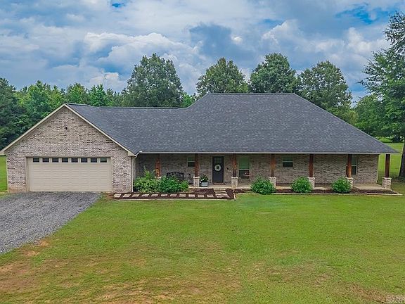 2nd image of 5823 Genoa Rd