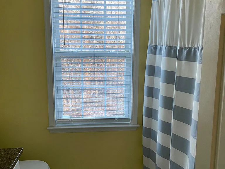 1208 Dunlora Dr — Photo 22