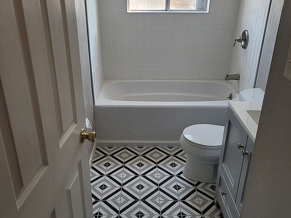 2nd image of 10708 Alliance Dr