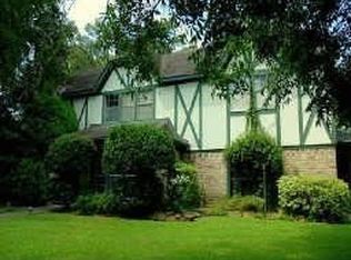 6031 Upper Lake Dr, Humble, TX 77346
