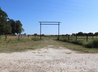 1060 County Road 3255, Clarksville, TX 75426