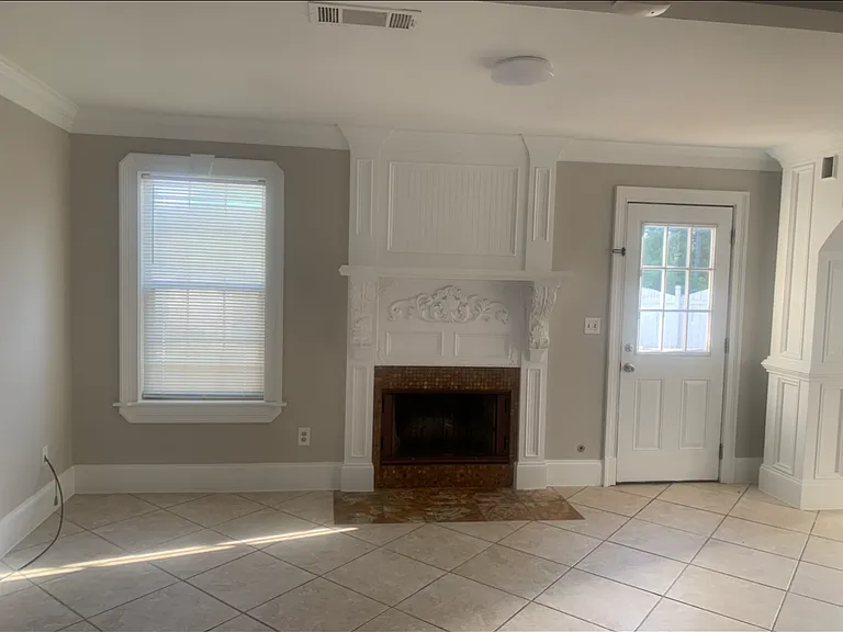 3375 Saint James Pl — Photo 7