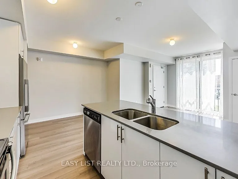 1210 Main St E #102 — Photo 7