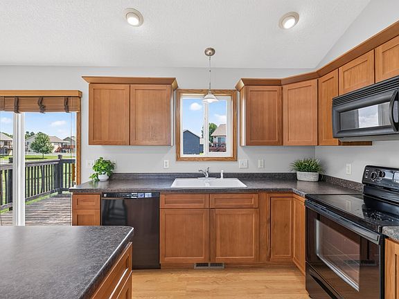 4th image of 1536 Ponderosa Ln