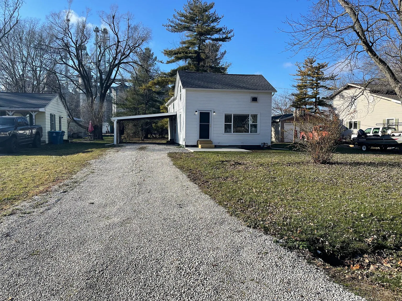 312 N West St — Photo 4
