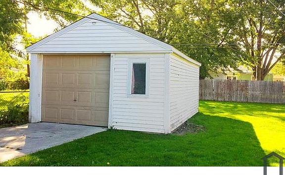 4th image of 21407 La Salle Blvd