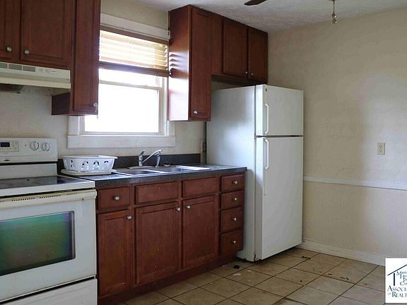 4th image of 1006 Askin St