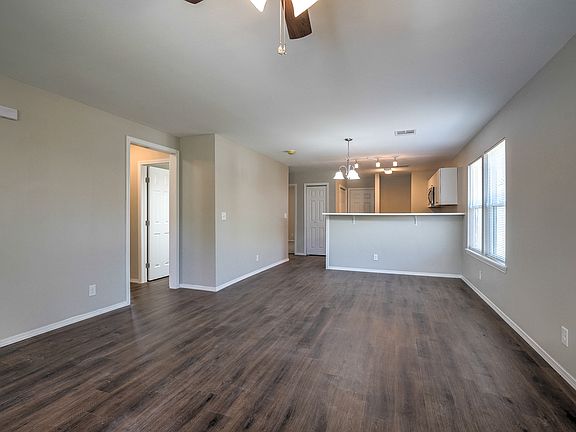 5th image of 4822 S 32nd Ave W