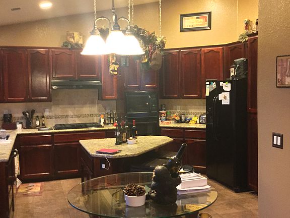 4th image of 7063 Cinnamon Dr