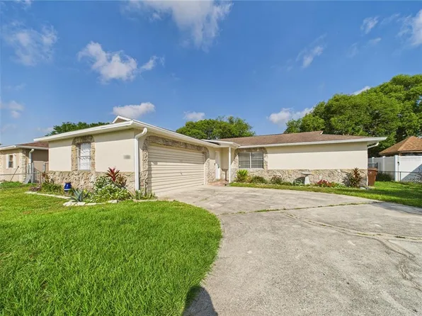 2434 Mill Run Blvd, Kissimmee, FL 34744
