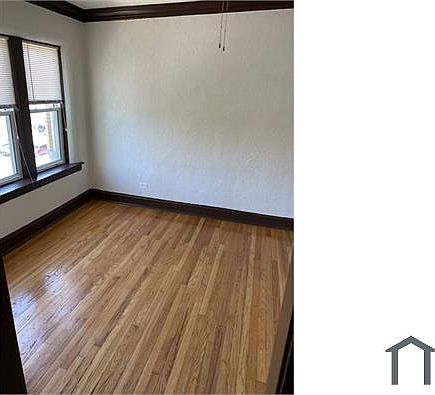 4th image of 7720 S Marquette Ave #2A