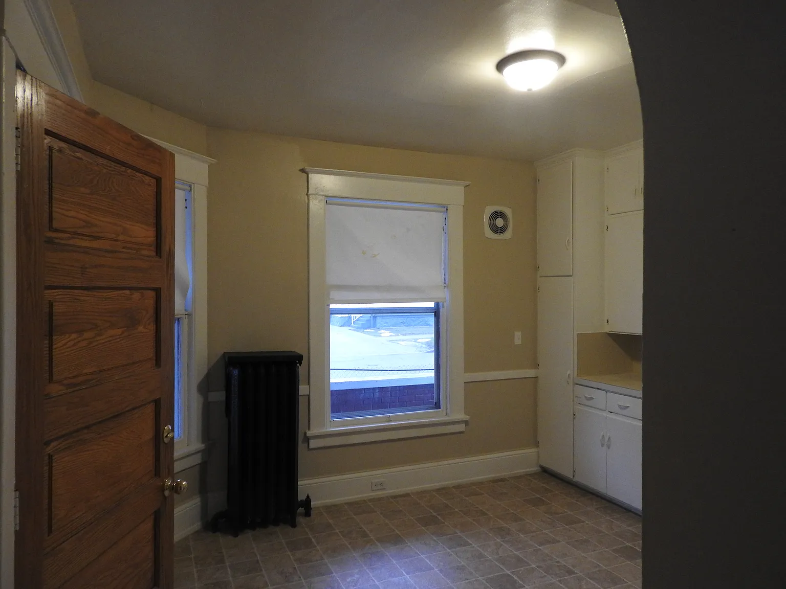 306 Gold Ave NW — Photo 4