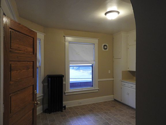 4th image of 306 Gold Ave NW
