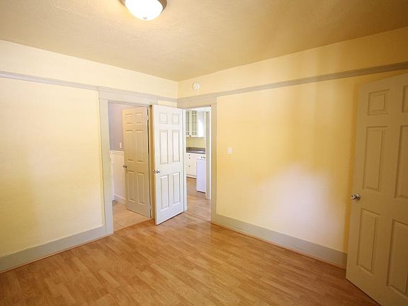 2nd image of 832 Richardson St