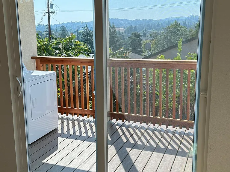 2483 San Carlos St — Photo 10