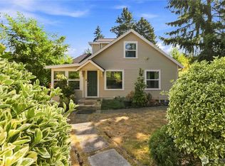 14350 Corliss Avenue N, Seattle, WA 98133