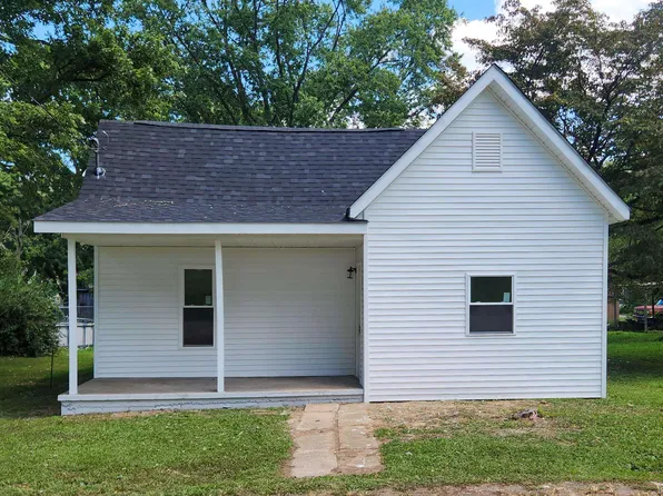 955 Stevens St, Mitchell, IN 47446
