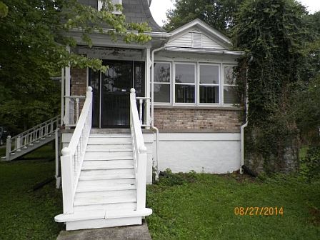 1st image of 9604 Farmers Ln