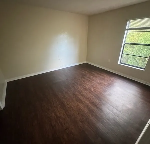 220 Meyer Ct #220 — Photo 13