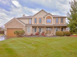 3680 White Deer Dr, Algonquin, IL 60102