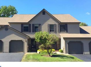 23 Manor Dr, Princeton, NJ 08540