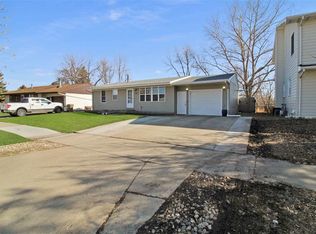 2315 Blake Rd, Minot, ND 58703