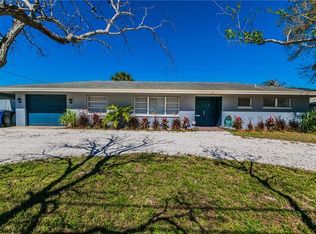 121 78th Ave N, Saint Petersburg, FL 33702