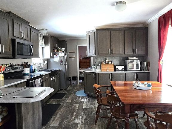 2nd image of 281 Swift River Road