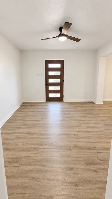 2 bed, 1.5 bath, 1000 sqft, $1,395 — Photo 4