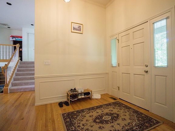 5th image of 16148 NE 42nd Ct