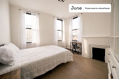 4 Stanwix St Photo 1