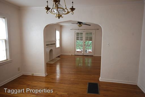 2nd image of 701 W Queens St Ste 400