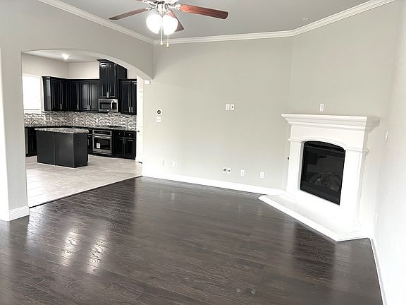 5th image of 1300 Lauren Creek Ln