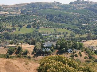 Lilac, Bonsall, CA 92003