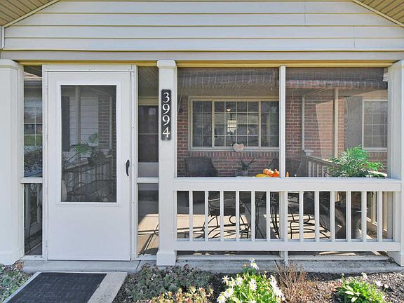 3rd image of 3994 Wiston Dr
