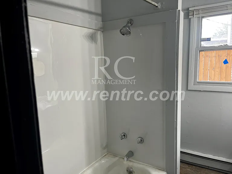 206A S California Ave — Photo 4