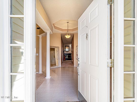 3rd image of 11669 OXFORD CREST Lane