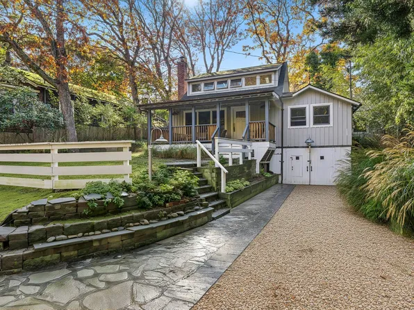 72 Richardson Ave, East Hampton, NY 11937