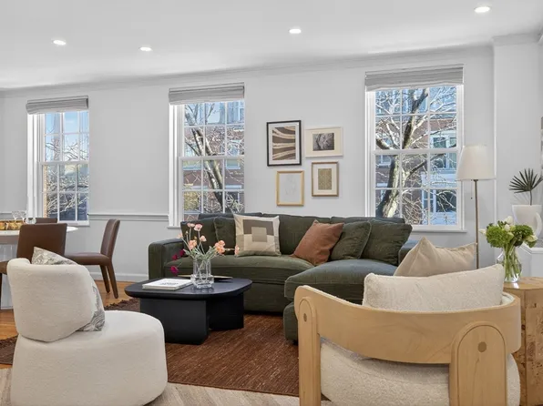 17 Bowdoin St APT 3AB, Boston, MA 02114