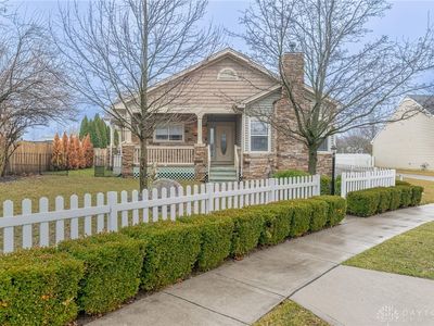 7401 Ballauer Pl, Huber Heights, OH 45424