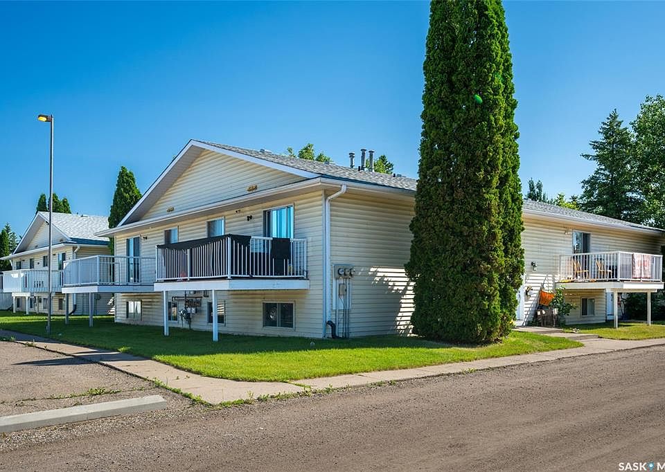 1st image of 430 Berini DRIVE