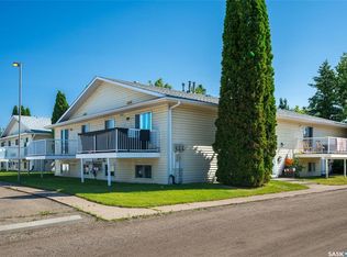 430 Berini Dr, Saskatoon, SK S7N3N8