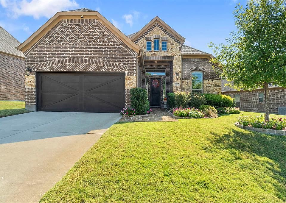 1st image of 1537 Sonnet Dr