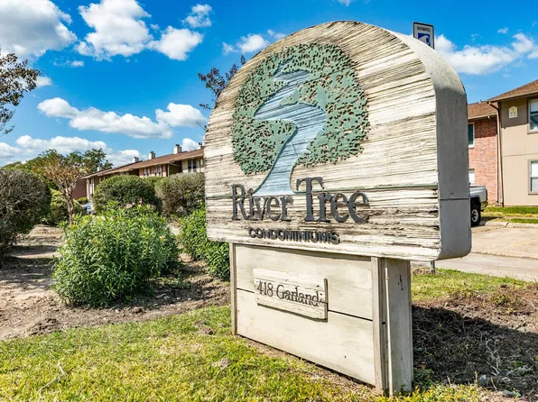 418 Garland Dr APT 242, Lake Jackson, TX 77566