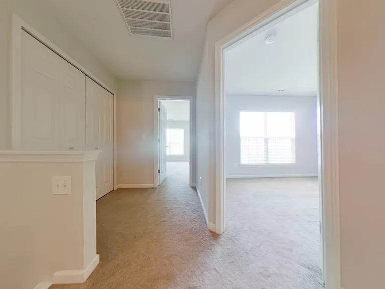 3926 Fountain Village Cir — Photo 8