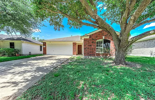 5922 James Pl Photo 1