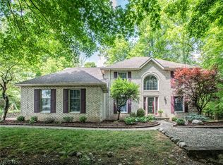 1211 Brandywine Dr, Medina, OH 44256
