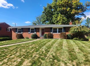 108 Idleworth Dr, Coraopolis, PA 15108