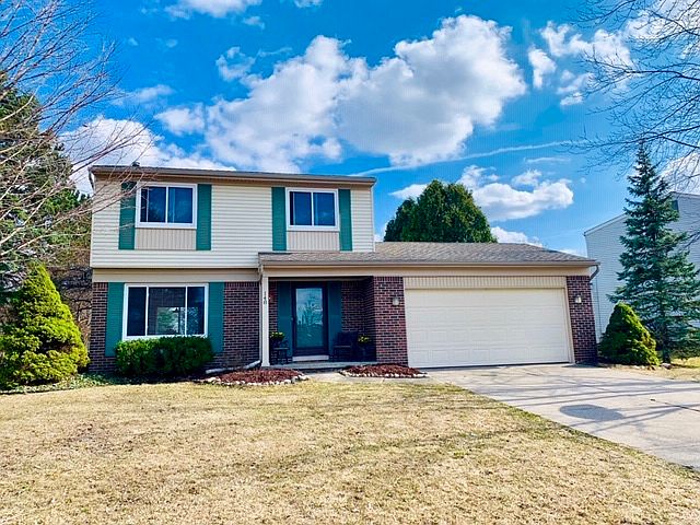 Welcome to 148 Arlington Dr!