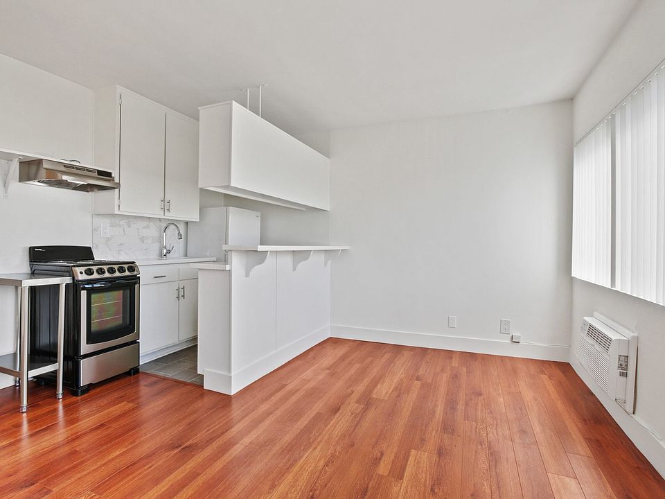 1st image of 10548 Eastborne Ave APT 203